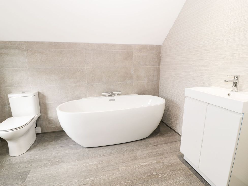 51 Trinity Avenue - North Wales - 1171378 - thumbnail photo 23
