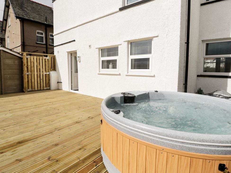 51 Trinity Avenue - North Wales - 1171378 - thumbnail photo 28