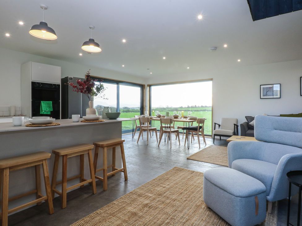 Tithe Barn Lodge - Anglesey - 1171453 - thumbnail photo 8