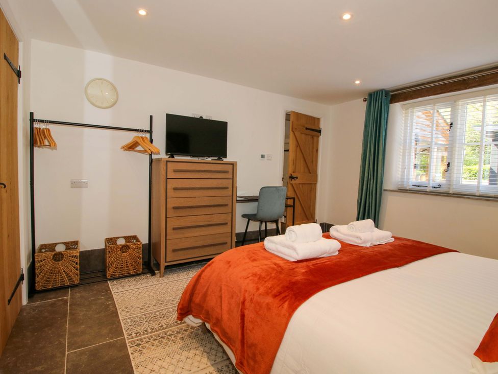 10 Bridge Street - Shropshire - 1172060 - thumbnail photo 22