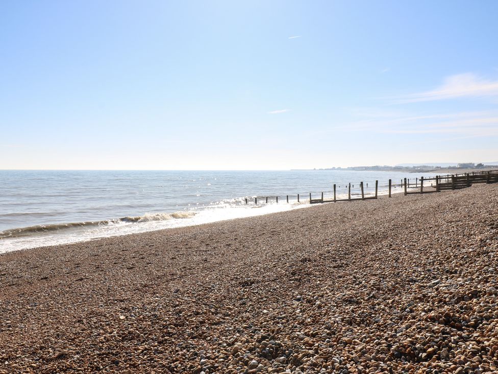 Marine House - Amazing beachside location - Kent & Sussex - 1172088 - thumbnail photo 58