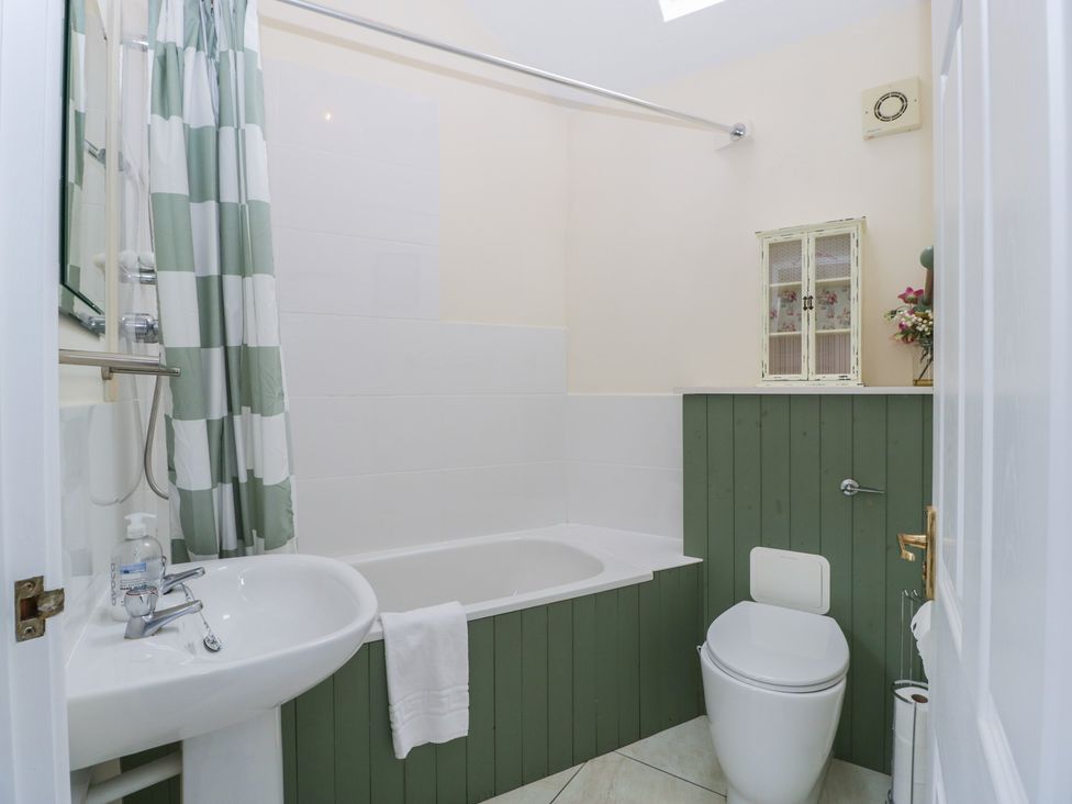 1 The Mews - Somerset & Wiltshire - 1172159 - thumbnail photo 25