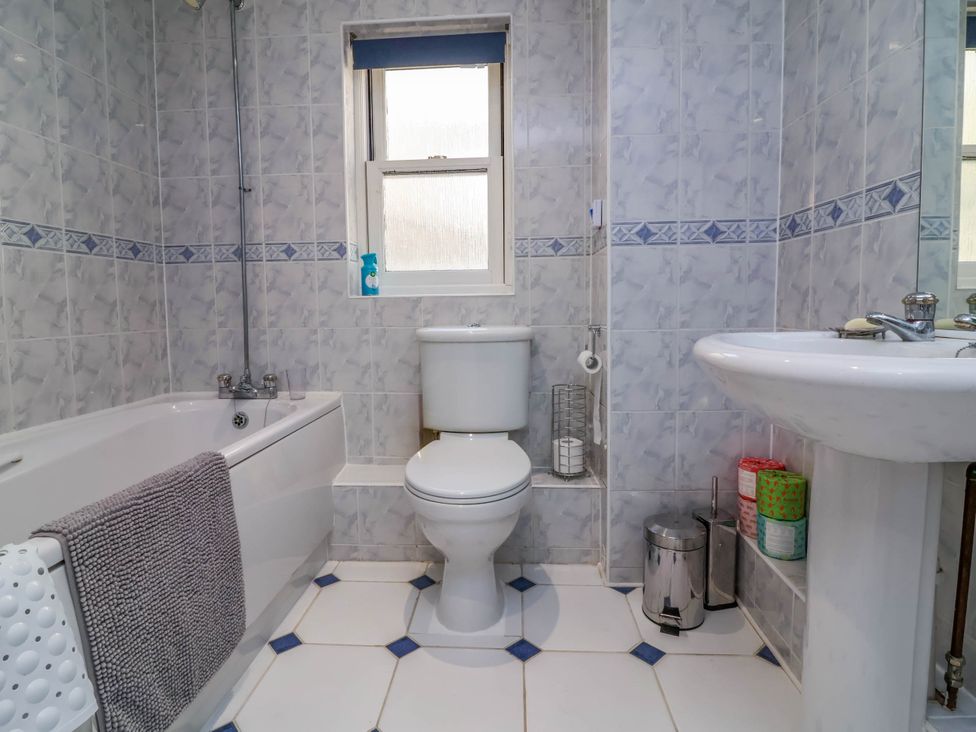 6 Wildersmouth Court Apartments - Devon - 1172180 - thumbnail photo 17