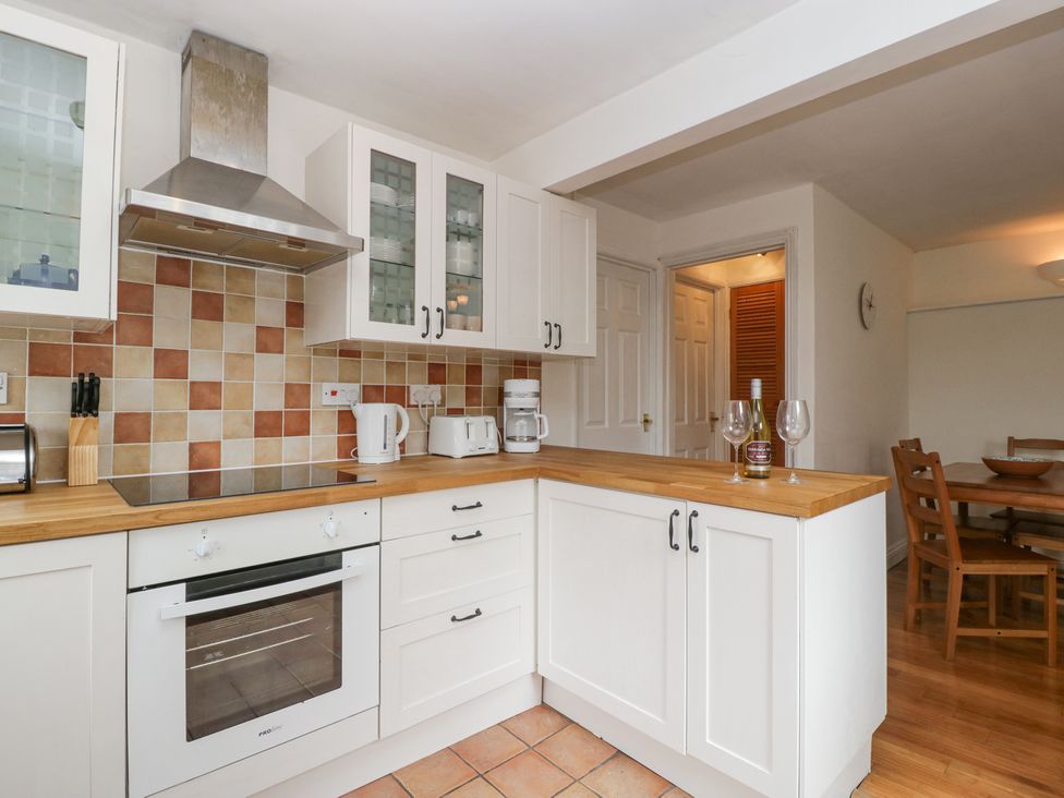 Spring Cottage - Cotswolds - 1172247 - thumbnail photo 11