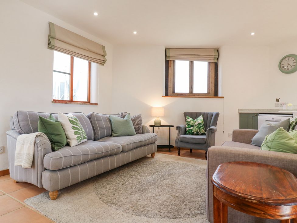 The Round House - Cotswolds - 1172414 - thumbnail photo 6