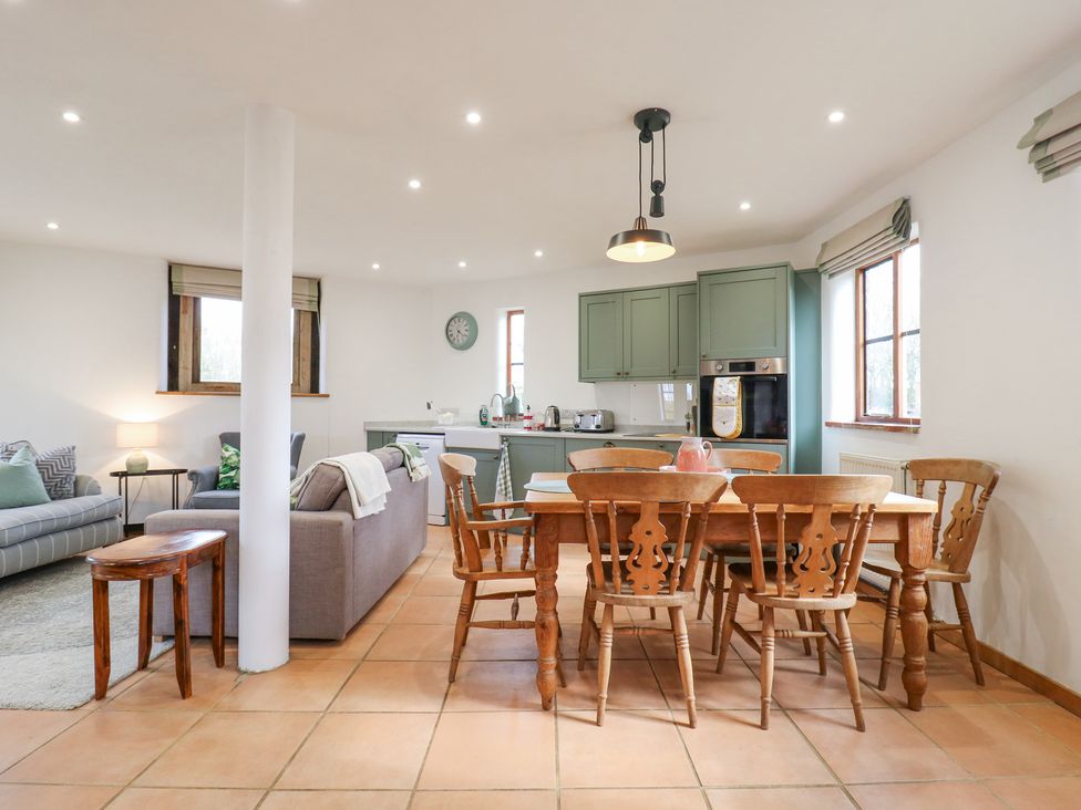 The Round House - Cotswolds - 1172414 - thumbnail photo 10