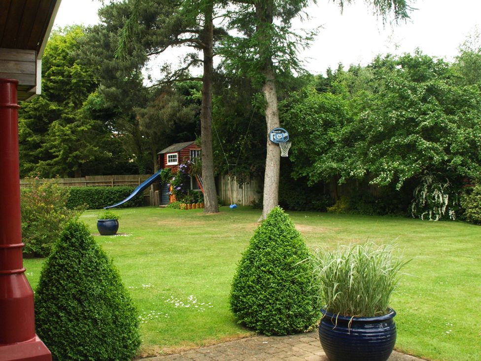 Garden Cottage - Norfolk - 1172537 - thumbnail photo 20