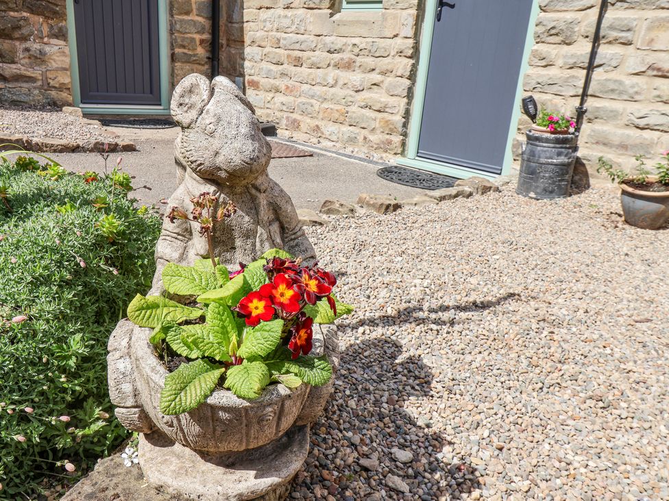 Wayside Farm Dairy Cottage - North Yorkshire (incl. Whitby) - 1172538 - thumbnail photo 17
