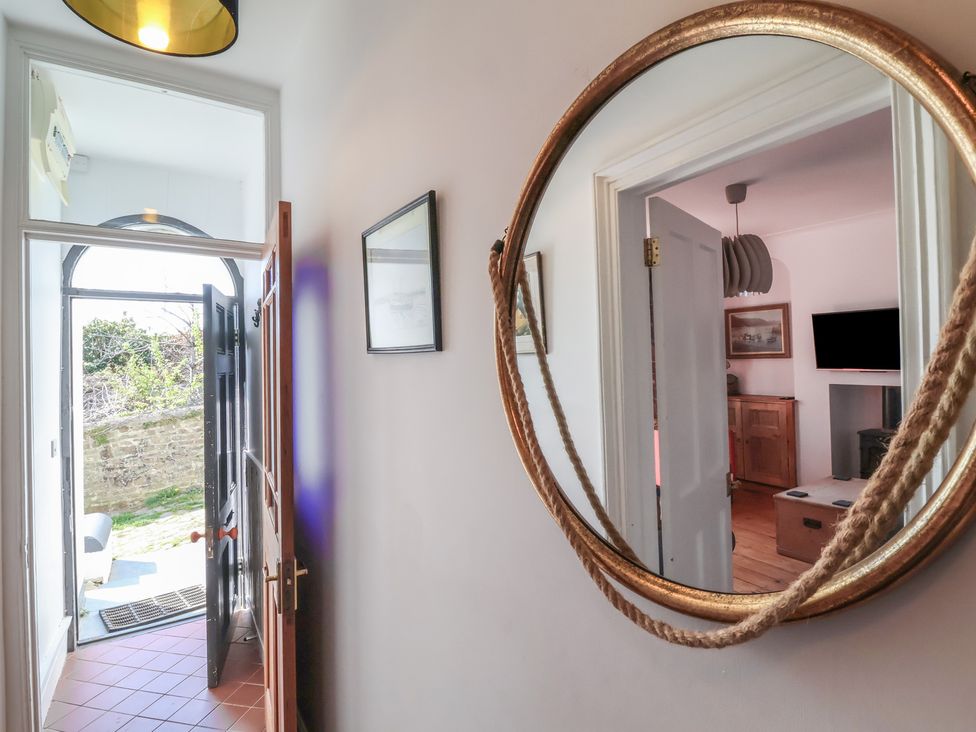 12 Alpha Place - Devon - 1172658 - thumbnail photo 2