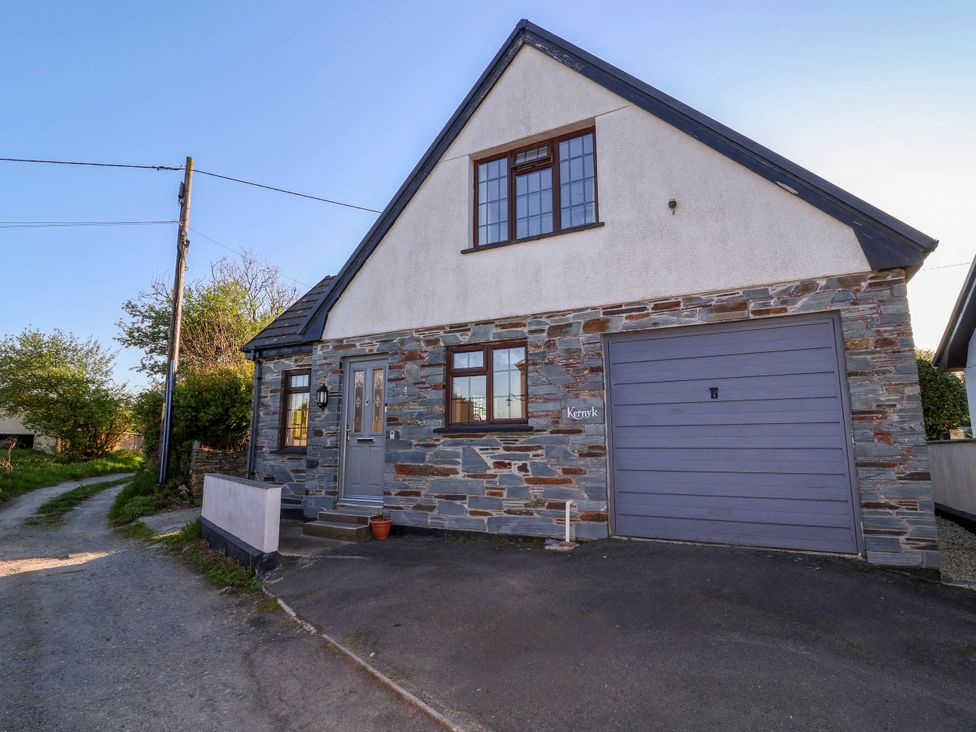 Kernyk - Cornwall - 1172683 - thumbnail photo 1