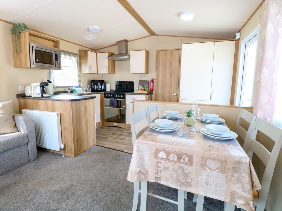 Oakley Retreat - Norfolk - 1172688 - thumbnail photo 8