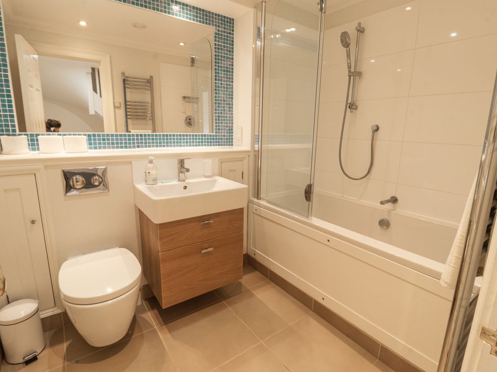 Sea Crest - Suffolk & Essex - 1172858 - thumbnail photo 21