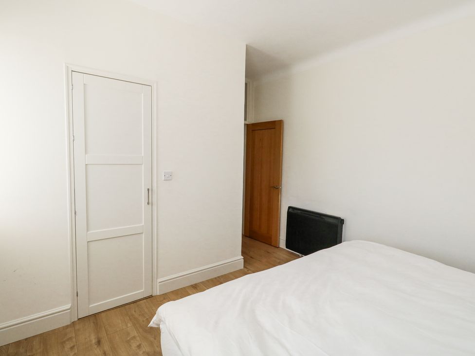 Flat 7 Sand Acres - Dorset - 1172882 - thumbnail photo 23