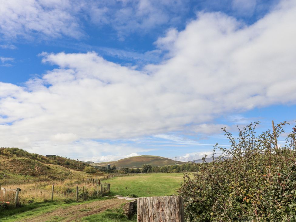 A scenic view of hills and a field at Peary House in Alnwick