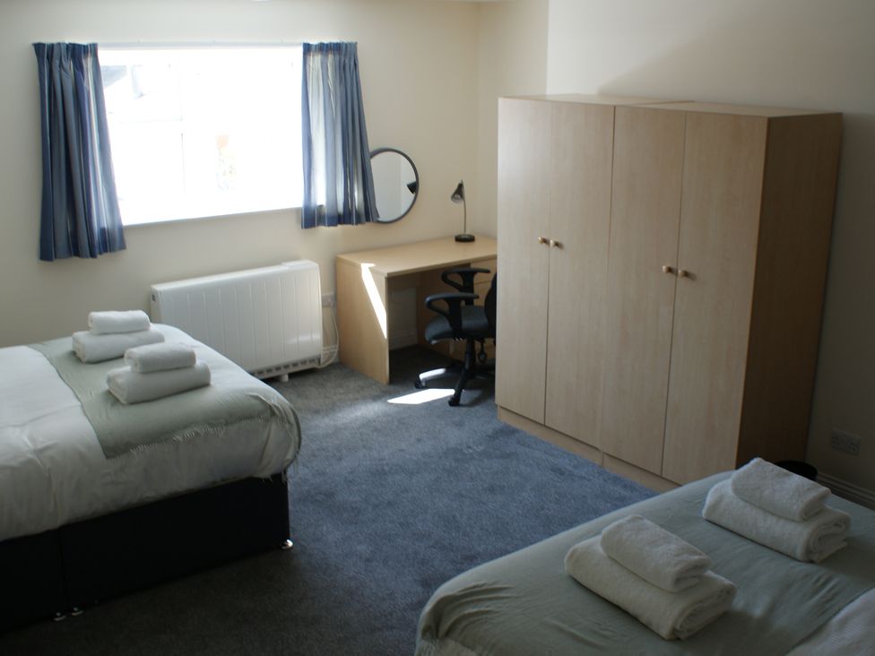 The Newborough - Apartment Three - North Yorkshire (incl. Whitby) - 1173194 - thumbnail photo 10