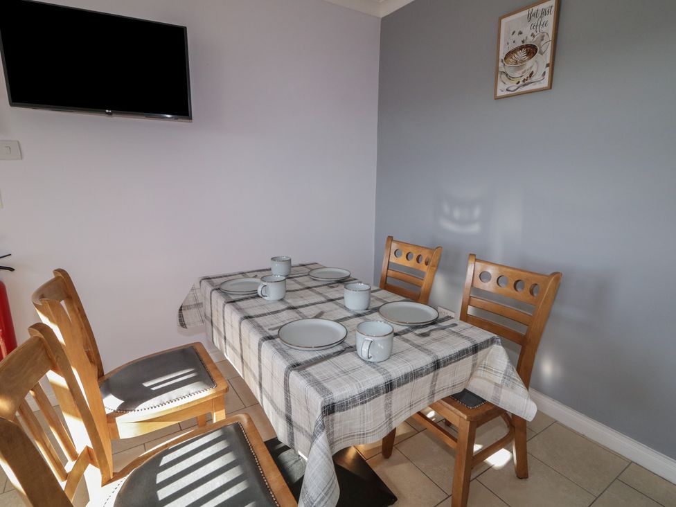 Apartment B -  - 1173268 - thumbnail photo 7