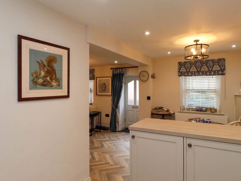 6 Uppergate Street Rose Cottage - North Wales - 1173512 - thumbnail photo 6