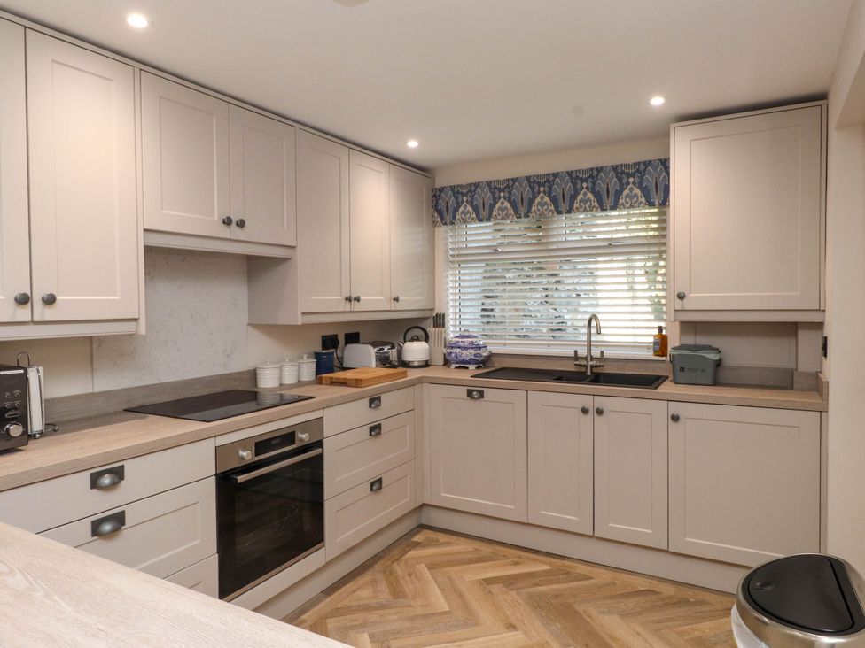6 Uppergate Street Rose Cottage - North Wales - 1173512 - thumbnail photo 7