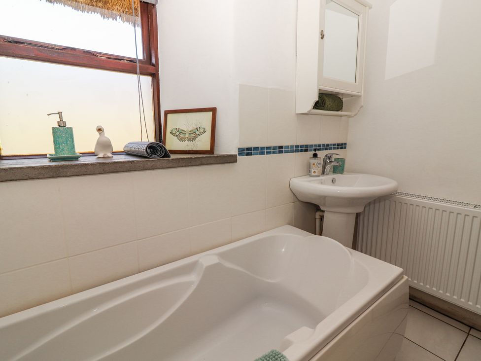 ROSE COTTAGE - County Clare - 1173554 - thumbnail photo 23
