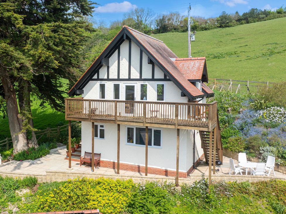 Seascape Cottage - Devon - 1173578 - thumbnail photo 2