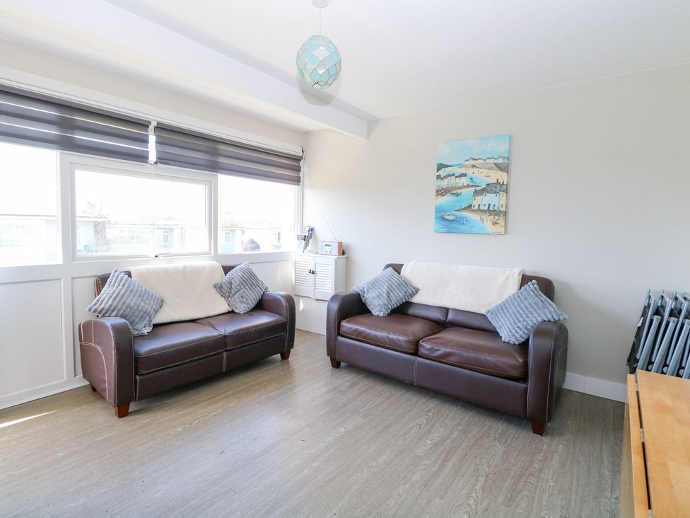 Chalet 39 - Norfolk - 1173593 - thumbnail photo 4