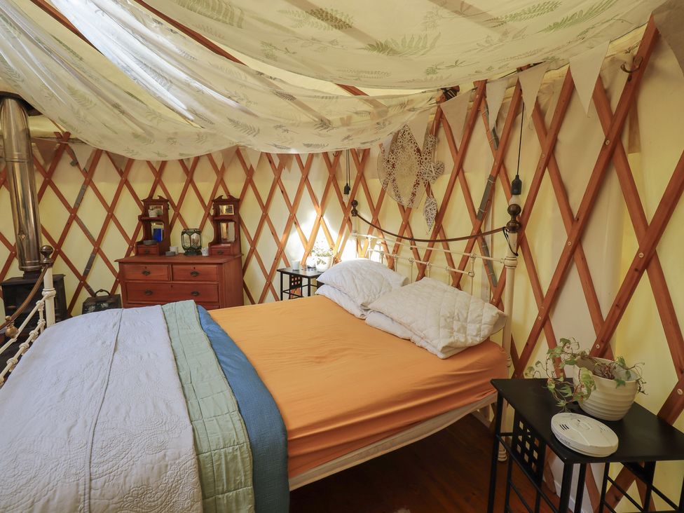Yewberrie Yurt - Lake District - 1173690 - thumbnail photo 8