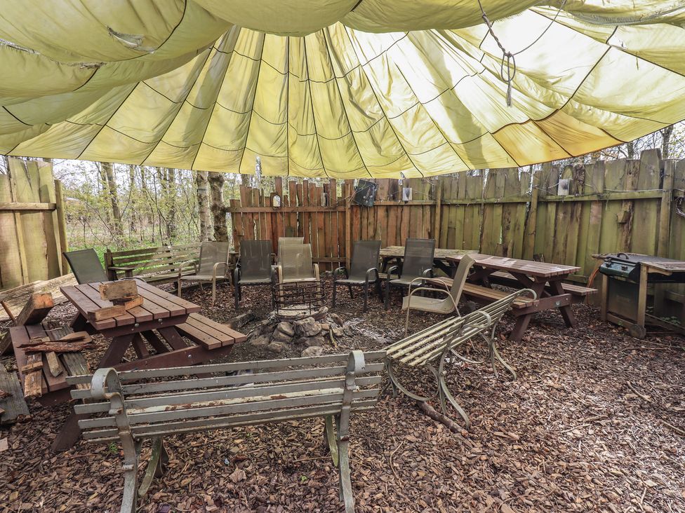 Yewberrie Yurt - Lake District - 1173690 - thumbnail photo 19