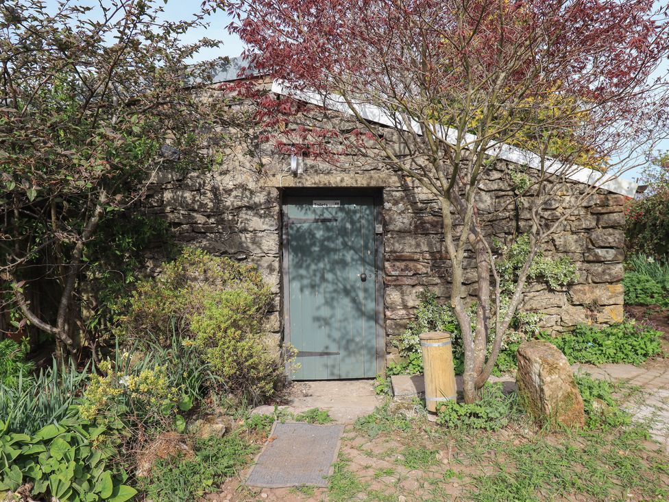 Yewberrie Yurt - Lake District - 1173690 - thumbnail photo 22