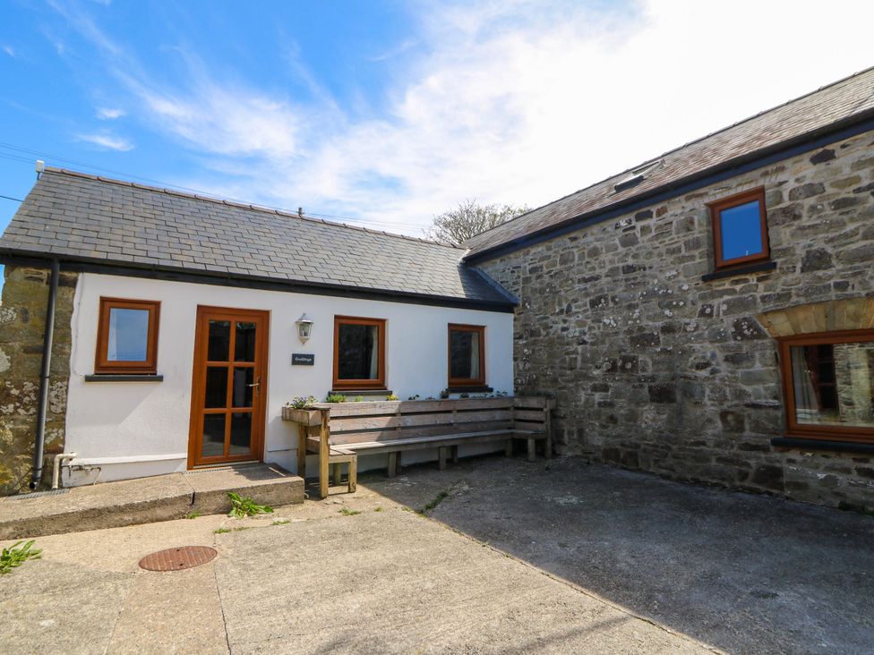 Cove Cottage - Mid Wales - 1173705 - thumbnail photo 2