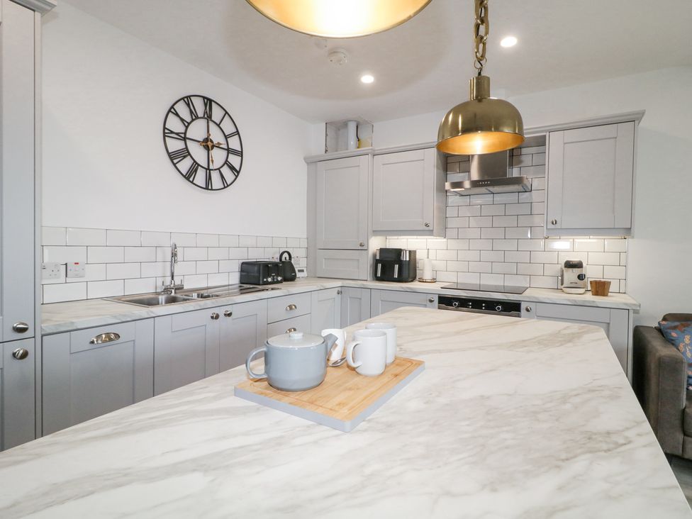 Horizon Apartments -  - 1173724 - thumbnail photo 8
