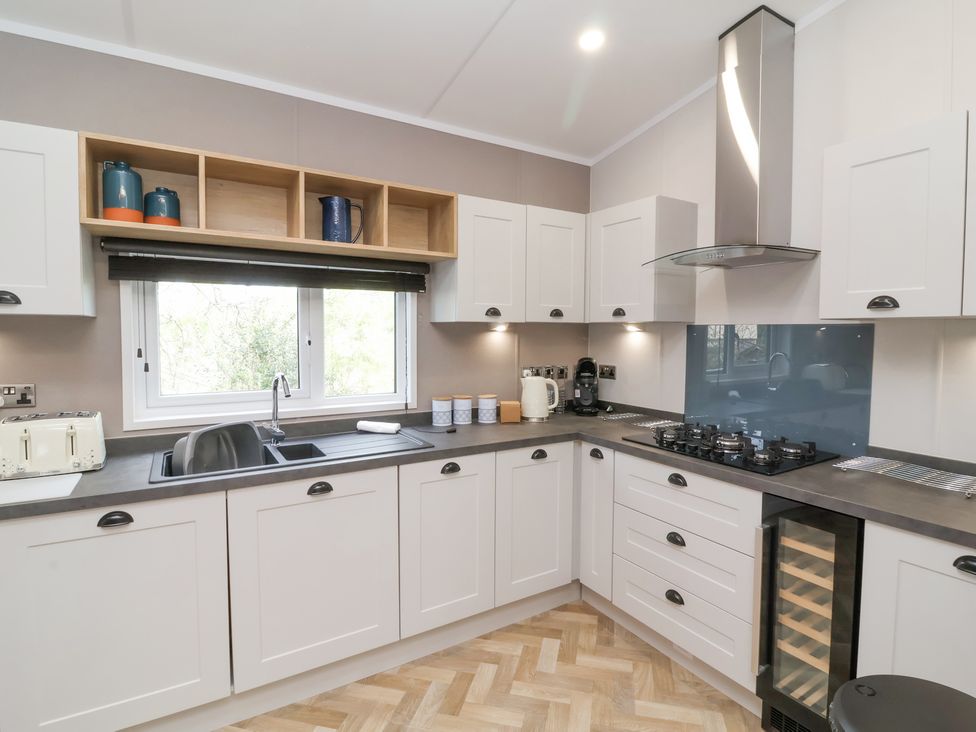 16 Manleigh Park - Devon - 1174031 - thumbnail photo 9