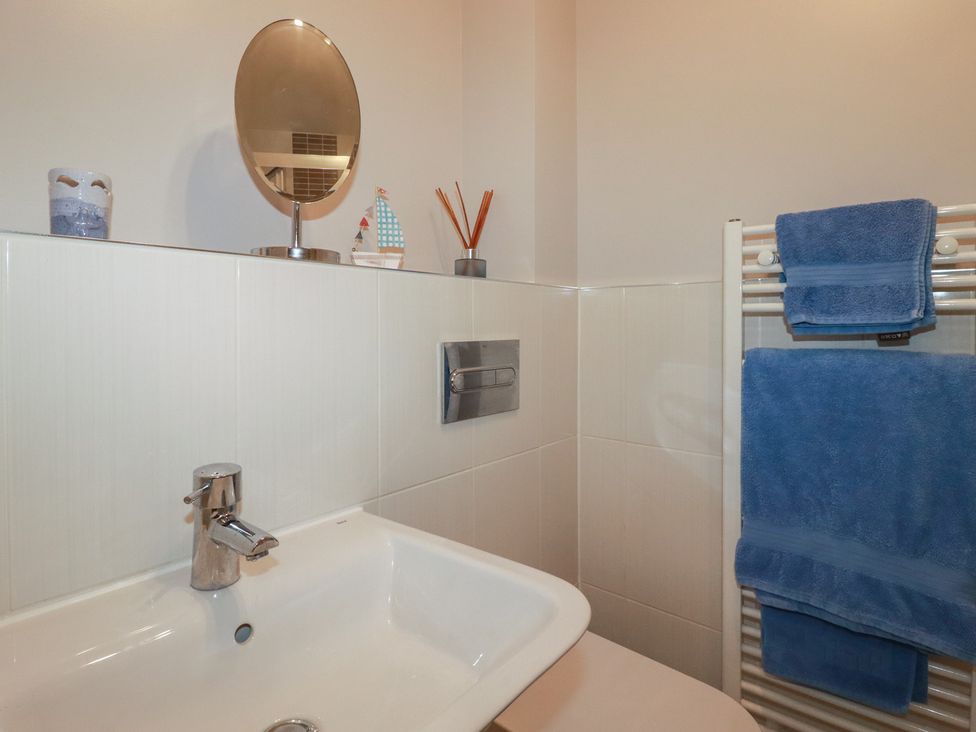 13 Clock Tower Court - Cornwall - 1174086 - thumbnail photo 22