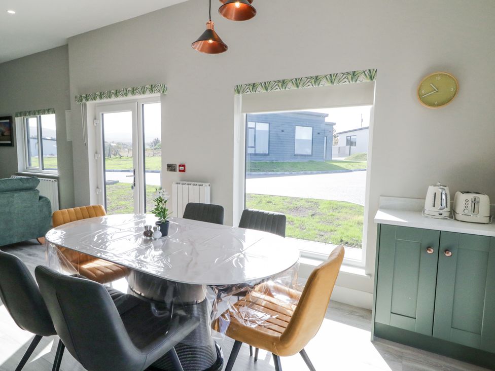 Number 3 Villa - The View - County Donegal - 1174210 - thumbnail photo 8
