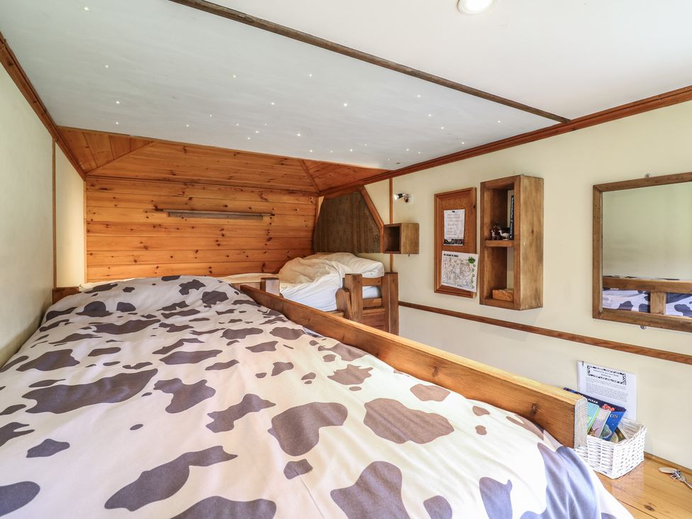 Buttercup (Cow Shed 3) - Suffolk & Essex - 1174328 - thumbnail photo 5