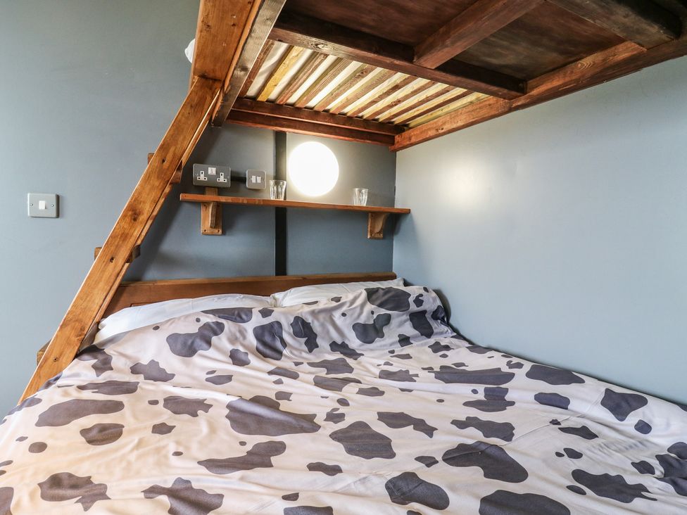 Dozy Dotty (Cow Shed 4) - Suffolk & Essex - 1174329 - thumbnail photo 11