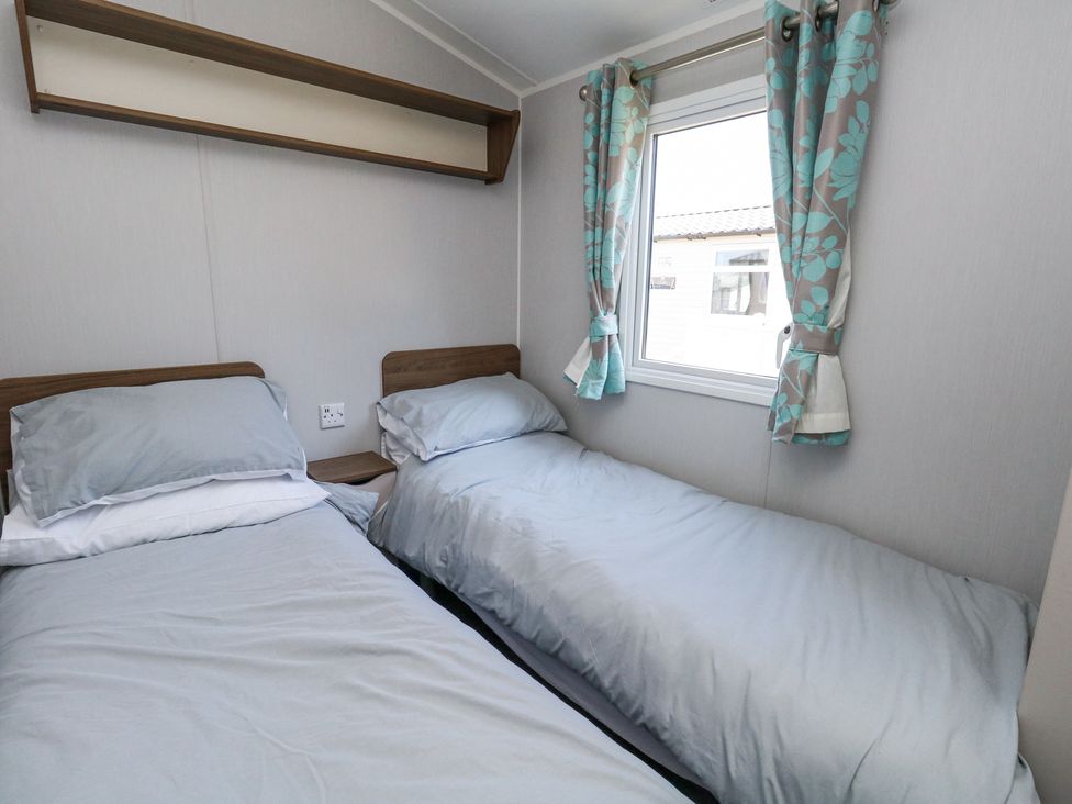 13 Sunset Terrace Rockley Park - Dorset - 1174365 - thumbnail photo 13