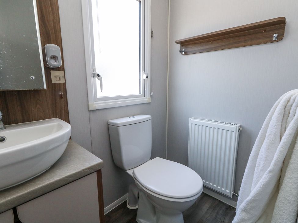 13 Sunset Terrace Rockley Park - Dorset - 1174365 - thumbnail photo 14