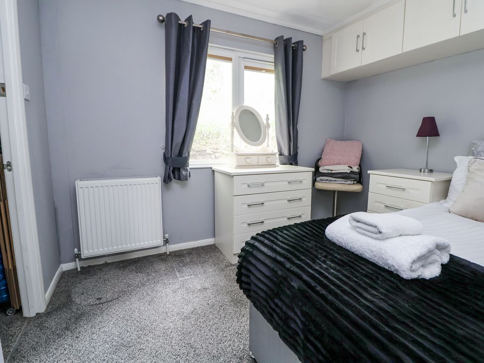 155 Woodland Hall (Lyons) - North Wales - 1174414 - thumbnail photo 14