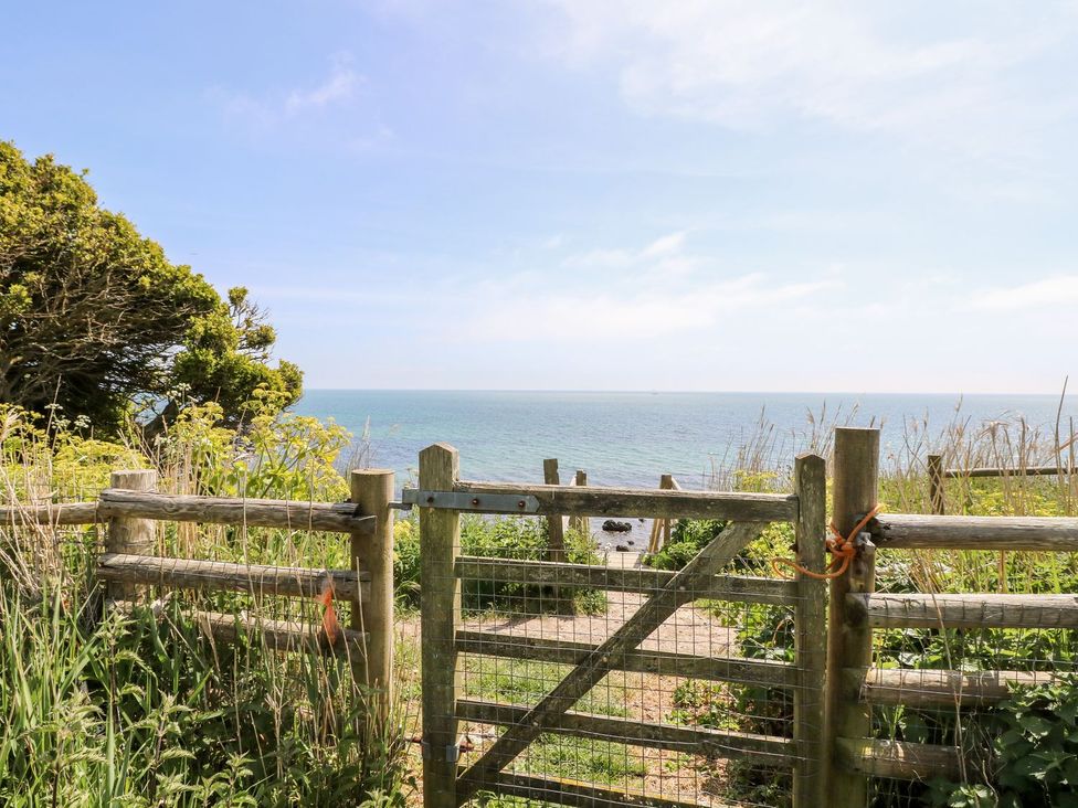 The Lobster Pot - Isle of Wight & Hampshire - 1174466 - thumbnail photo 34