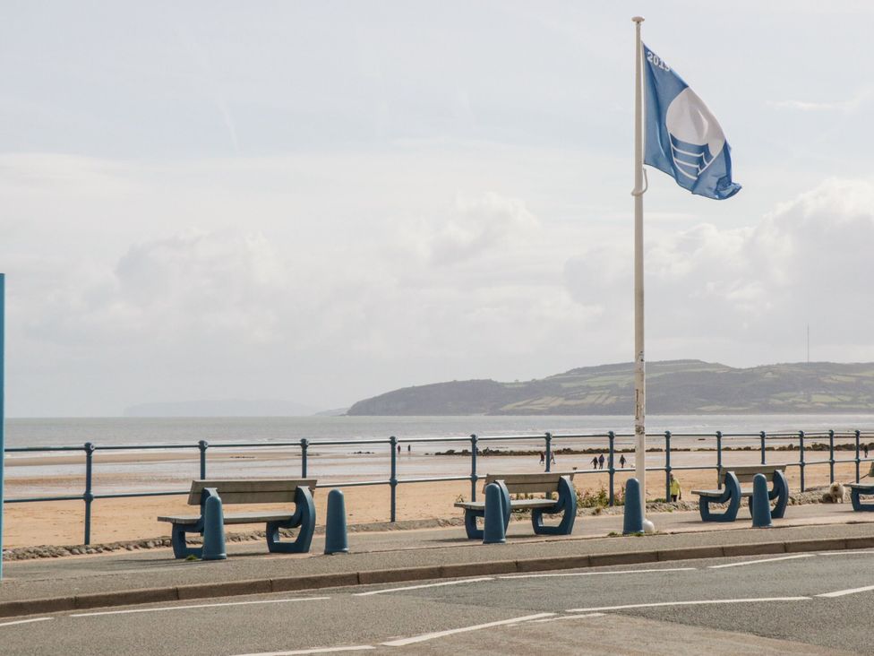 Cae Coch - Anglesey - 1174567 - thumbnail photo 3
