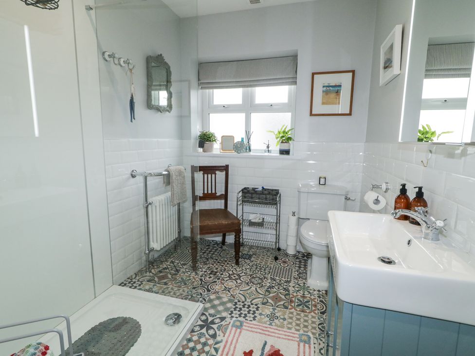 Shirley's House -  - 1174737 - thumbnail photo 32