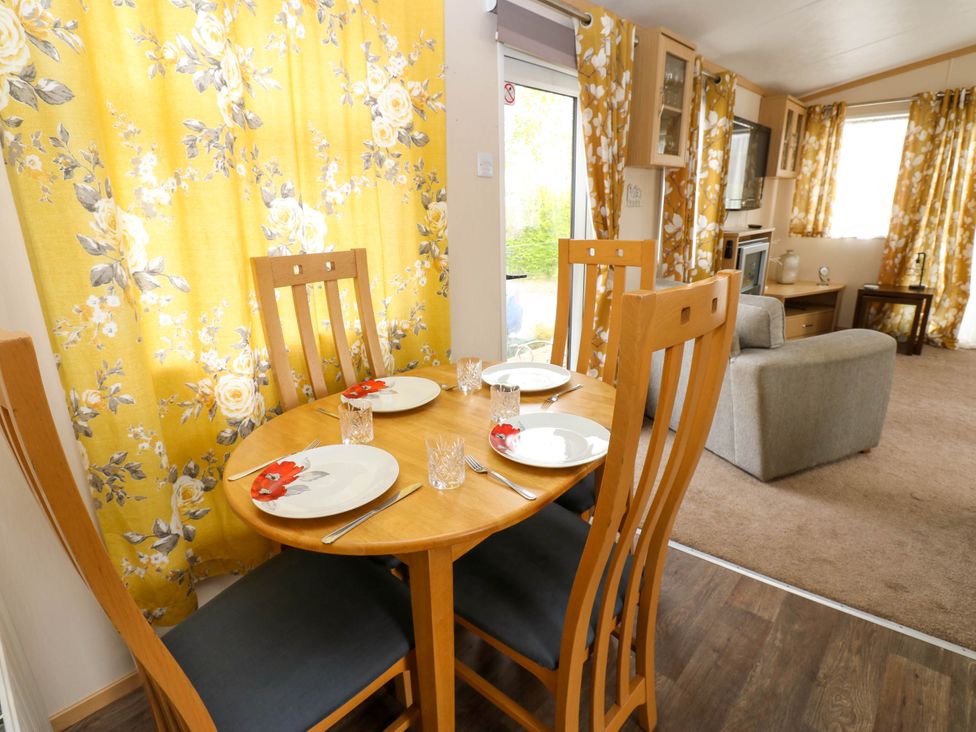 Cate’s Cozy Cabin - Lake District - 1174838 - thumbnail photo 8
