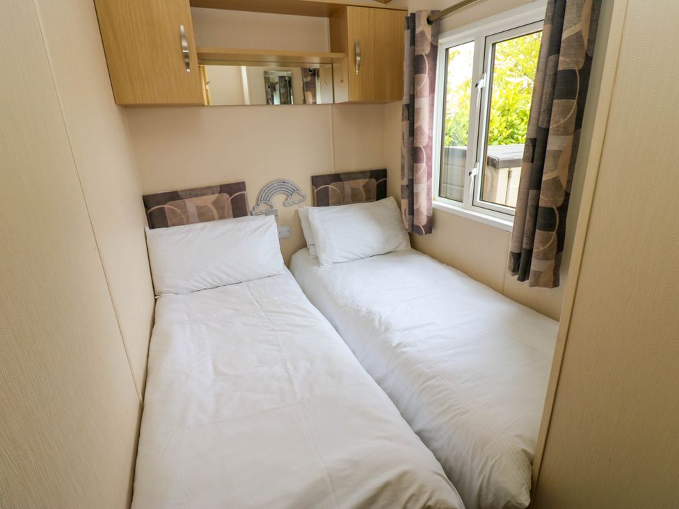 Cate’s Cozy Cabin - Lake District - 1174838 - thumbnail photo 21