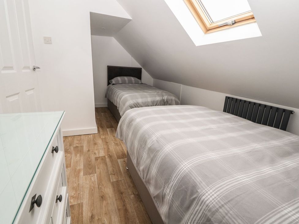 11 Seabreeze - North Wales - 1175101 - thumbnail photo 13