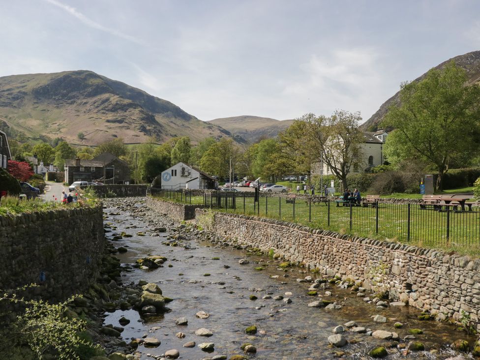 Moss Crag - Lake District - 1175242 - thumbnail photo 10
