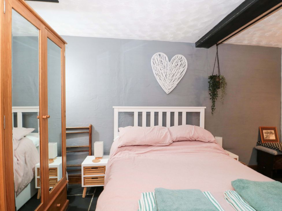 Sammy Hakes Cottage - Somerset & Wiltshire - 1175390 - thumbnail photo 10