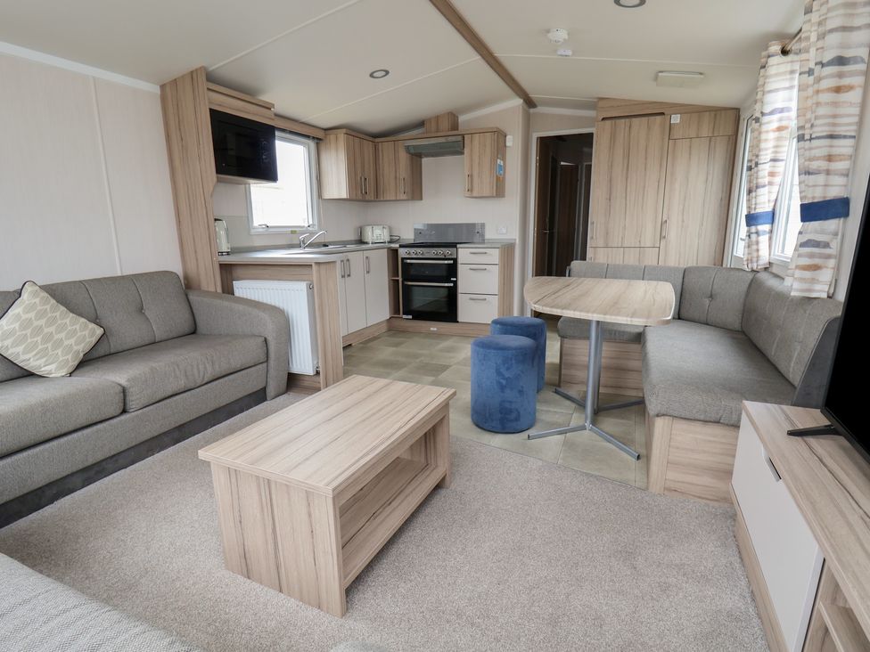 Caravan B8 - North Wales - 1175441 - thumbnail photo 5