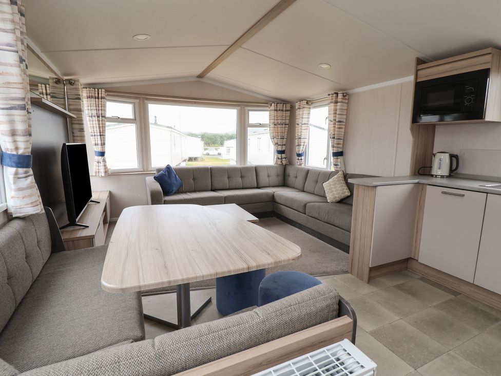Caravan B8 - North Wales - 1175441 - thumbnail photo 6