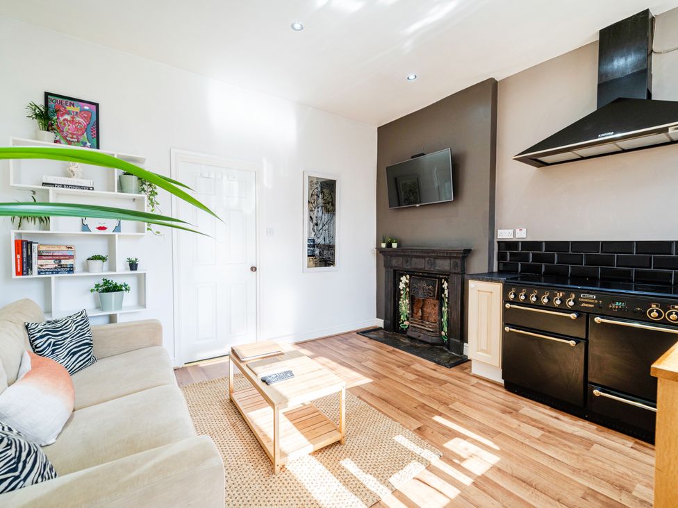 The Penthouse at 31A - Cotswolds - 1175469 - thumbnail photo 4