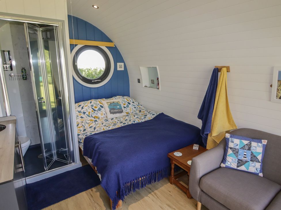 Florence Pod - South Wales - 1175705 - thumbnail photo 11